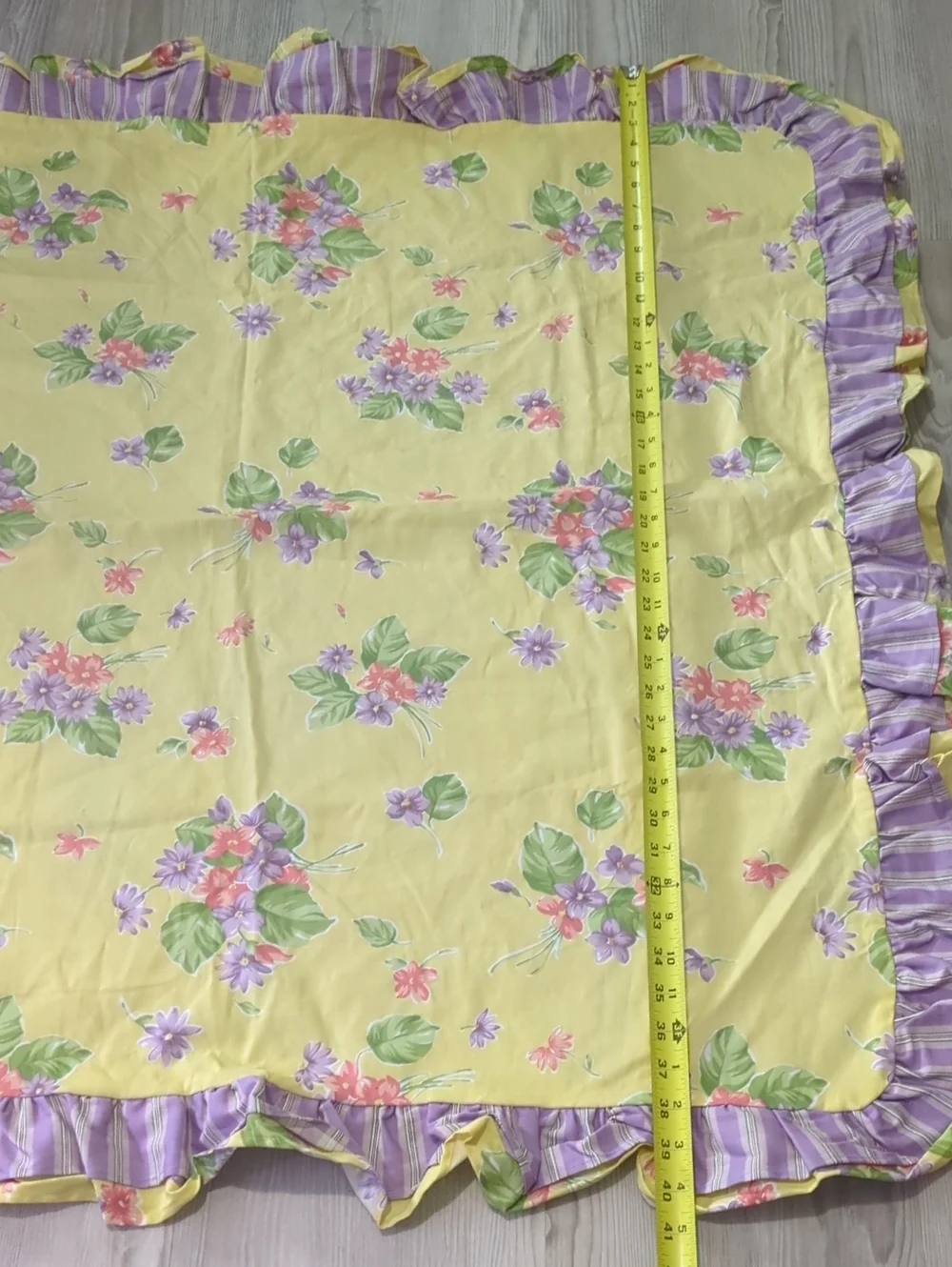 Waverly Garden Room Floral Ruffled Table Topper Tablecloth 36x36 Cottagecore